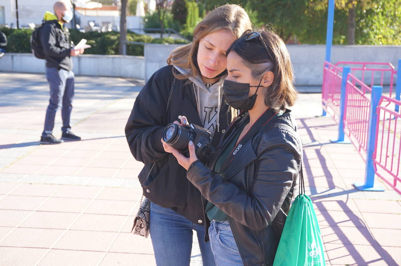 Más de un centenar de participantes en el I Rally Fotográfico de Arroyo de la Encomienda. 