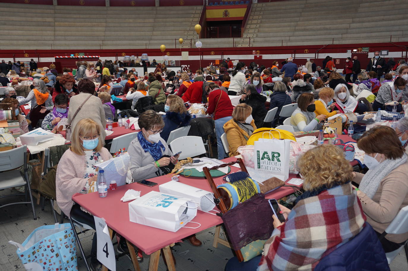 Han participado 500 personas, el máximo del aforo permitido. 