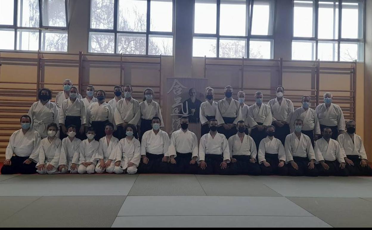 Deportistas Club Aikido Arroyo de la Encomienda 