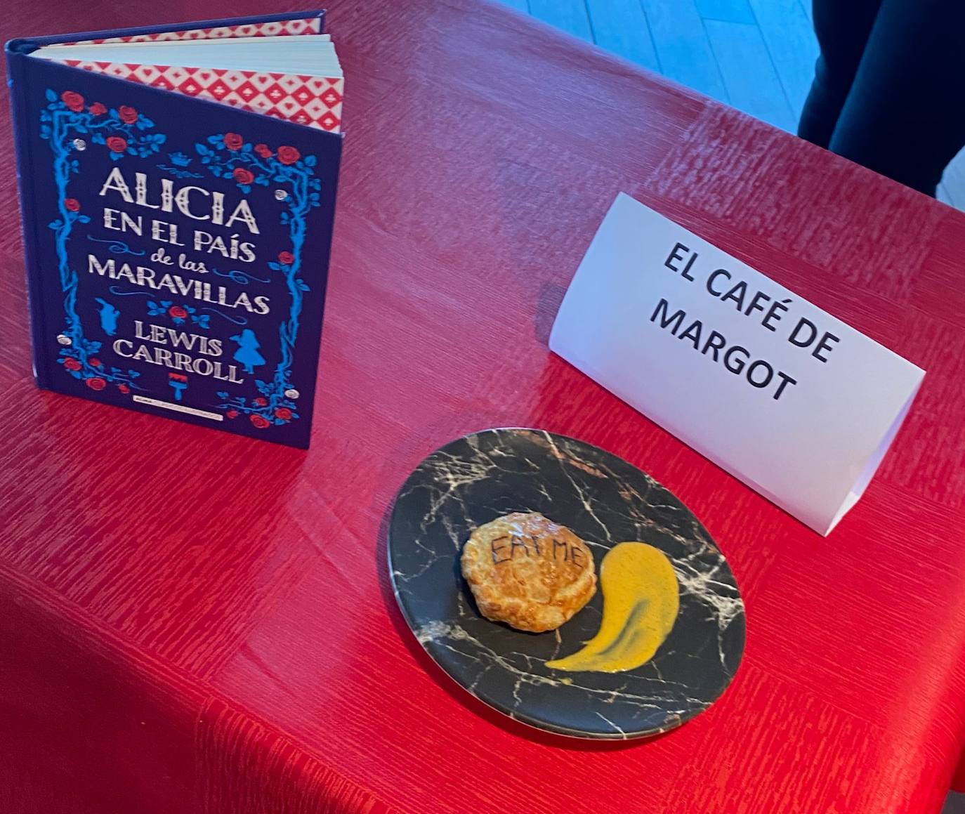 Imagen secundaria 1 - Distintas propuestas de pinchos, inspiradas en obras de la literatura 