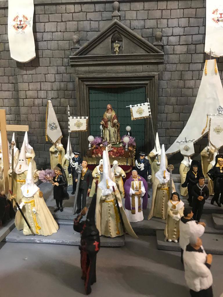 Imagen secundaria 2 - Detalle de la exposición de José Luis González 