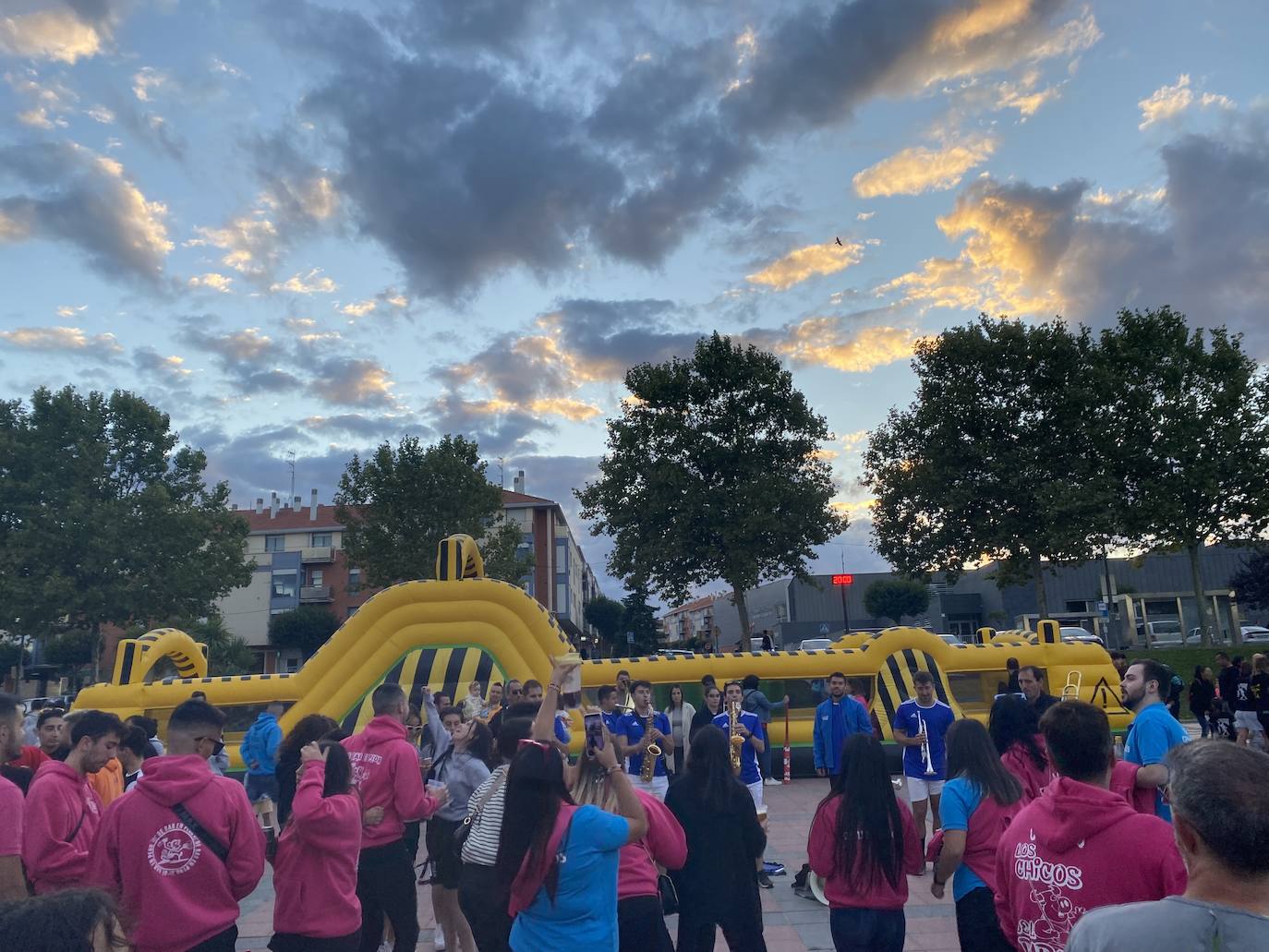 Fotos: Día de las Peñas en Arroyo