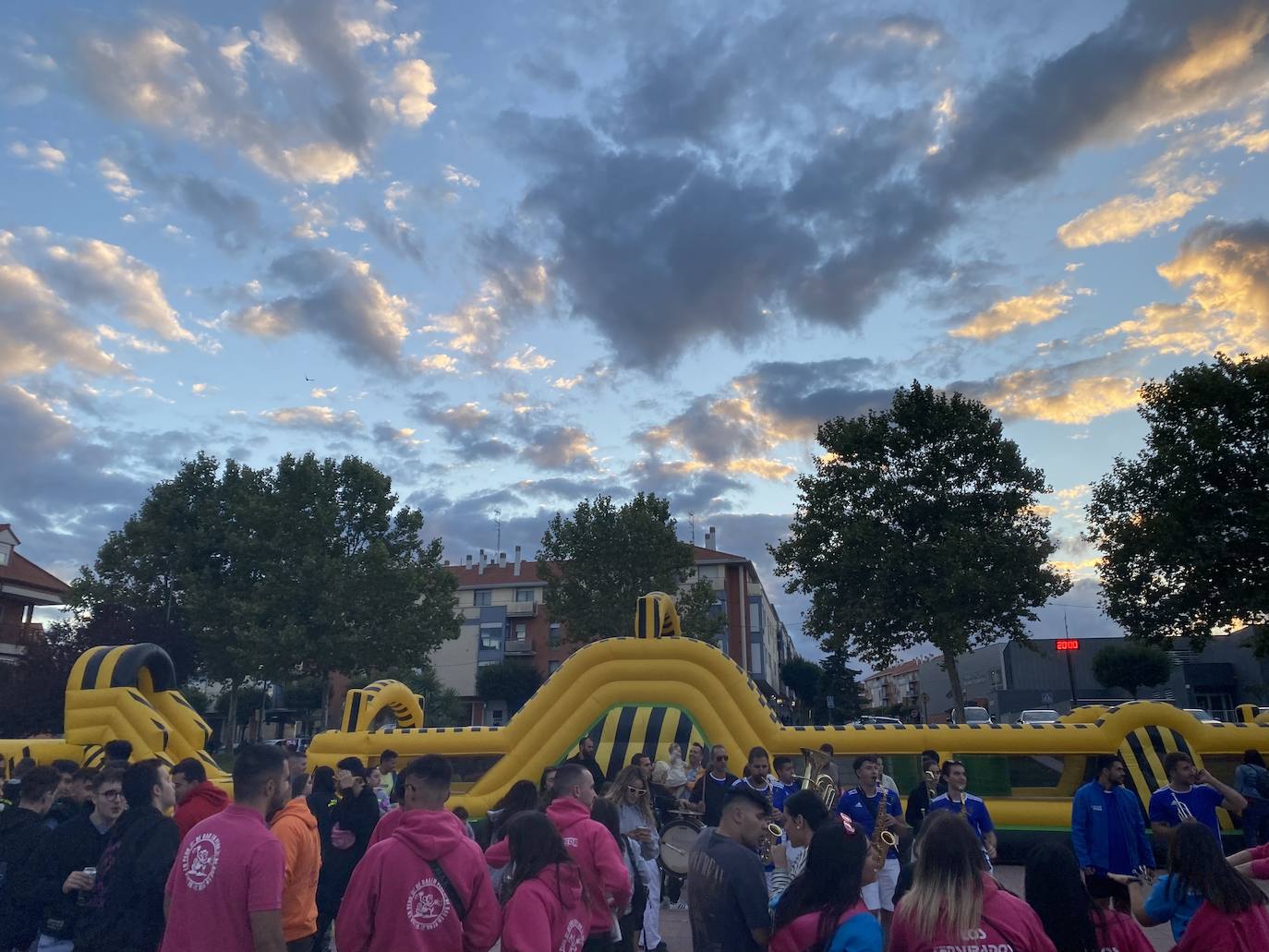 Fotos: Día de las Peñas en Arroyo