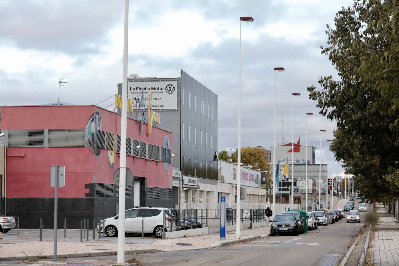 Zona emprearial en la Avenida Salamanca de Arroyo de la Encomienda 