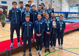 Gimnastas del CD Trampolín Arroyo durante el campeonato en Roa de Duero (Burgos)