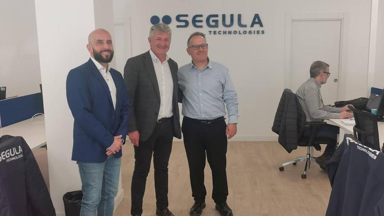 Visita institucional del alcalde a Segula Technologies, referente tecnológico