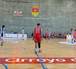 Partido de Baloncesto en el Polideportivo La Vega, donde se disputará la Final Four