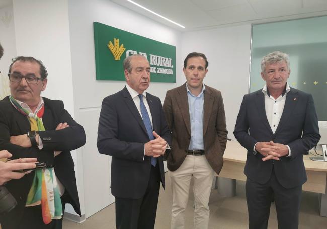 Narciso Prieto, Cipriano García, Conrado Íscar y Sarbelio Fernández