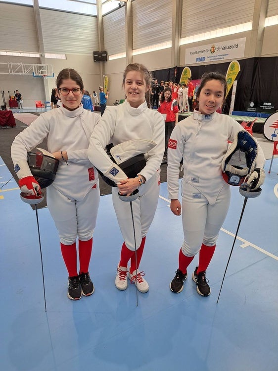 Buen lugar para Arroyo en el Campeonato de Esgrima Infantil