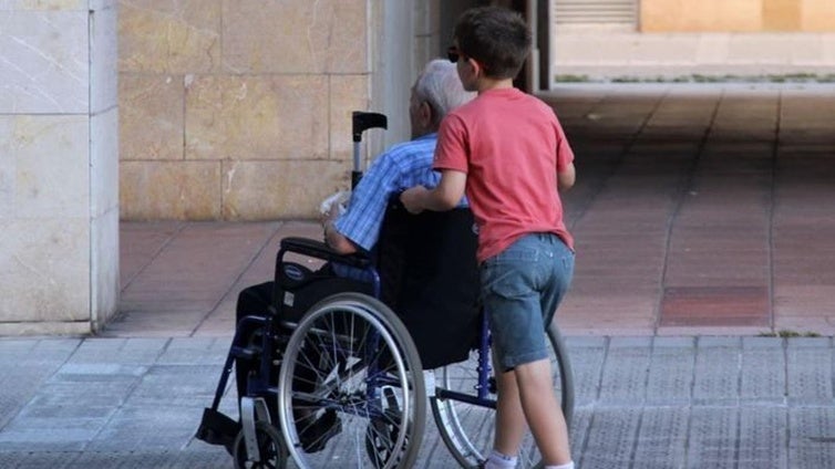Arroyo abre el plazo de las ayudas para adaptar viviendas para dependientes