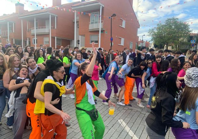 Desfile de Peñas de Arroyo