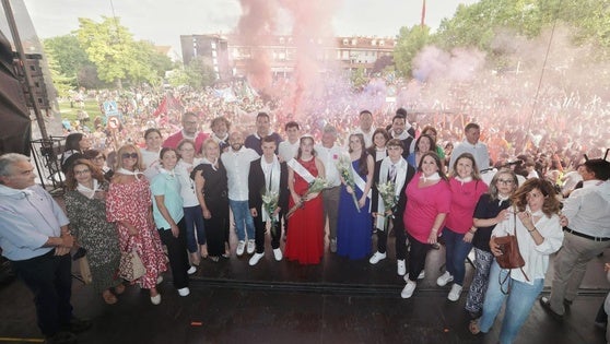 Las peñas protagonizan el inicio de las fiestas de San Antonio 2025 en Arroyo