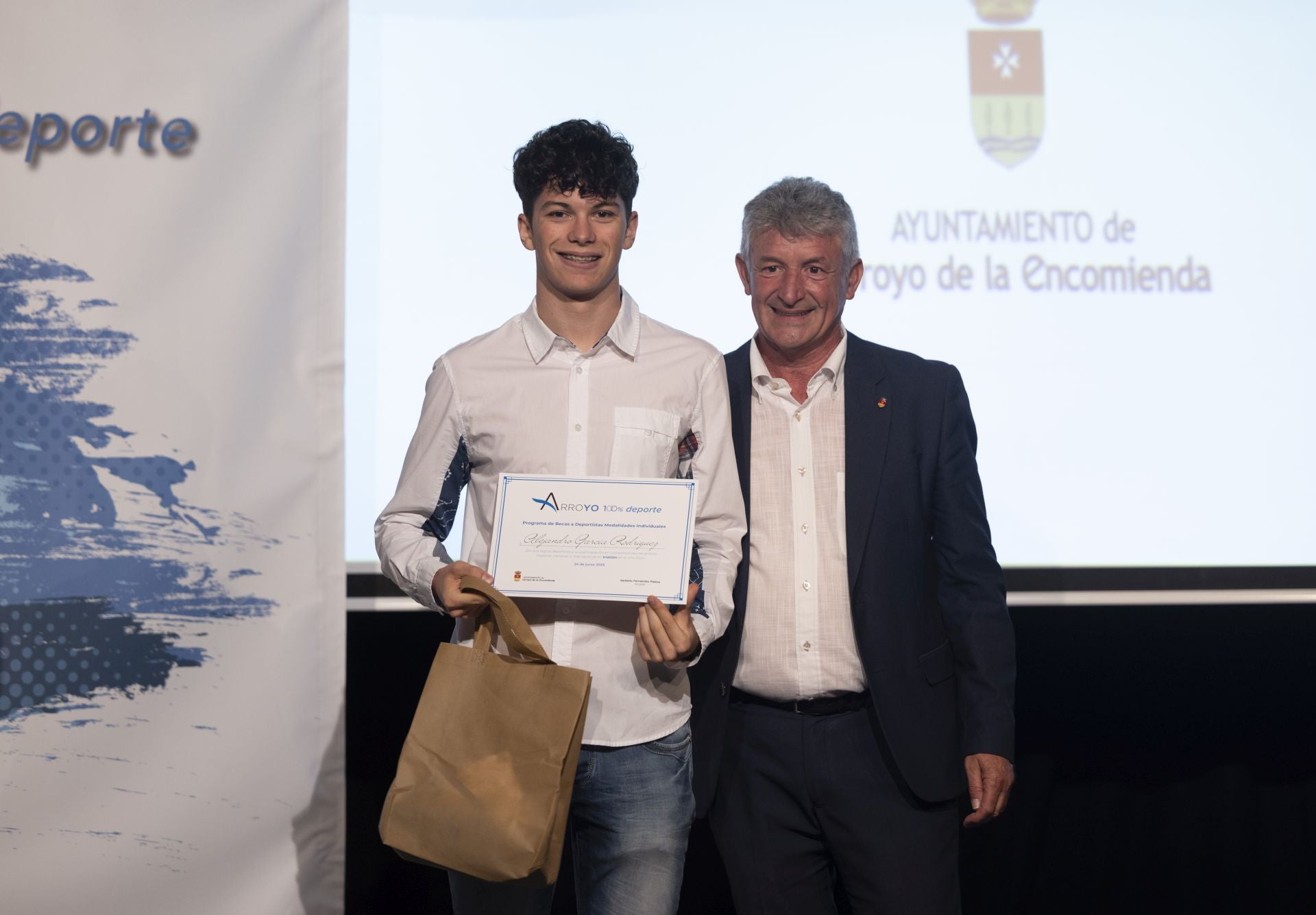 Fotos de la entrega de becas del deporte