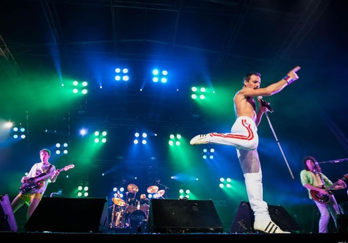 God Save The Queen, banda tributo de Queen, en una de sus actuaciones