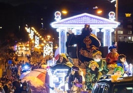Gran cabalgata de Reyes en Arroyo