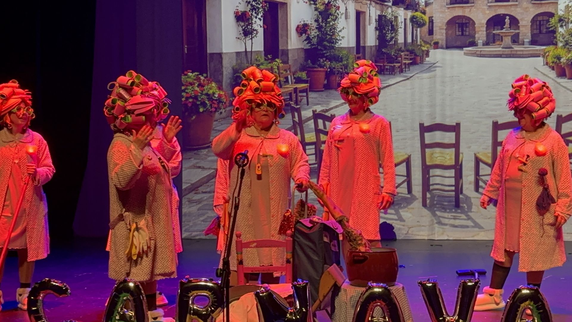 Así ha sido el concurso de chirigotas arroyano