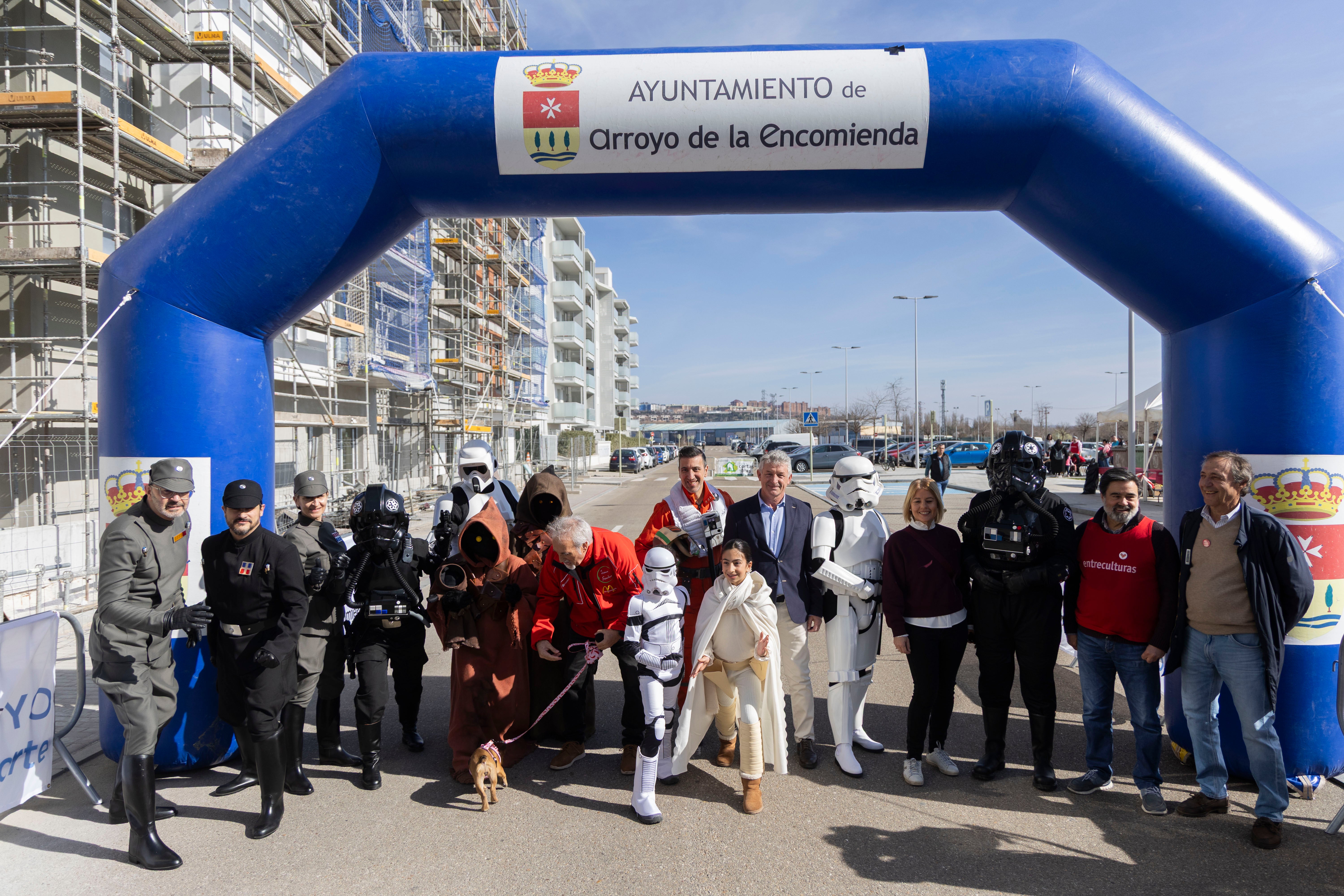 Las imágenes de la carrera entreculturas celebrada en Arroyo de la Encomienda