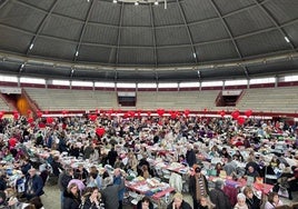 Más de 800 encajeras de dieron cita el sábado en Arroyo Esfera, en Arroyo de la Encomienda