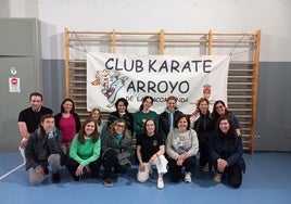 Algunas de las participantes del curso de defensa personal