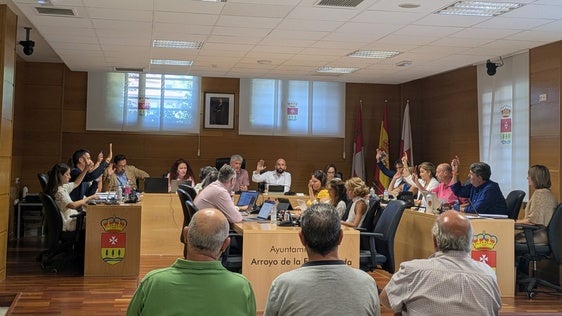 Arroyo destina 243.500 euros a mejorar colegios, parques y el Hogar del Jubilado