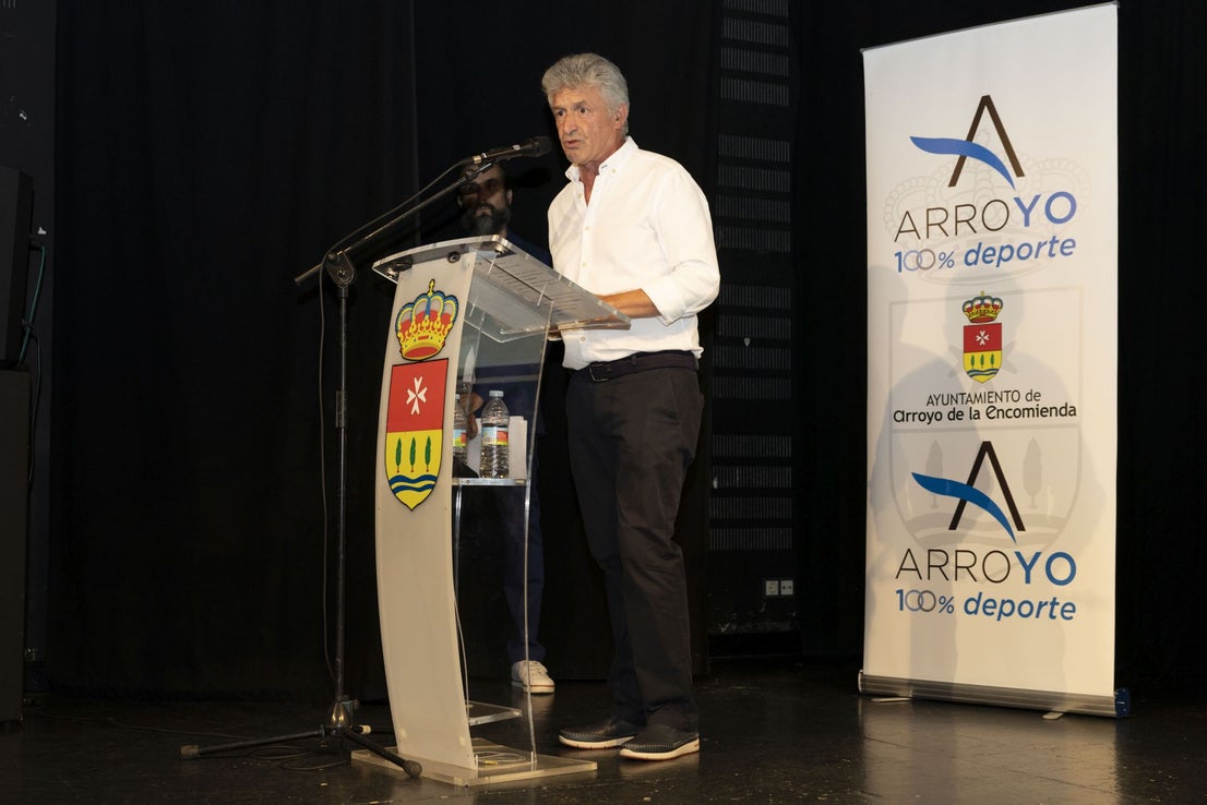 Así fue la entrega de las becas a los deportistas arroyanos
