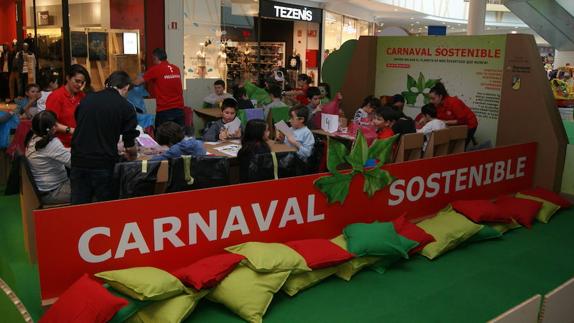 Carnaval sostenible en Río Shopping. 