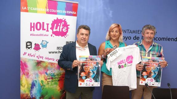 José Manuel Barrio y Sarbelio Fernández con Noemí Latorre en el centro. 