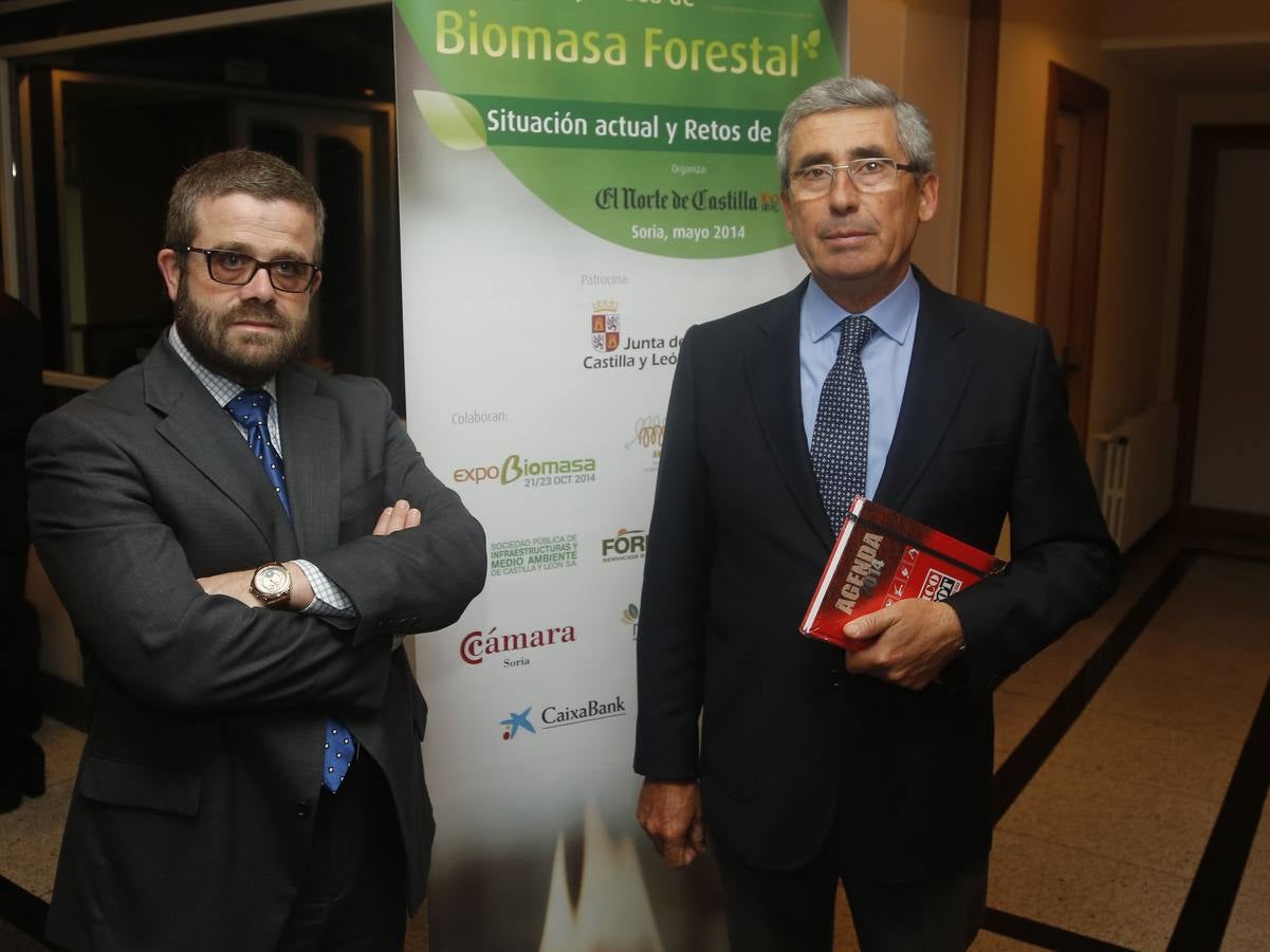 Javier Gracia, director de área de Caja Rural, y Antonio Rubio, delegado comercial de Cofely en Castilla y León.