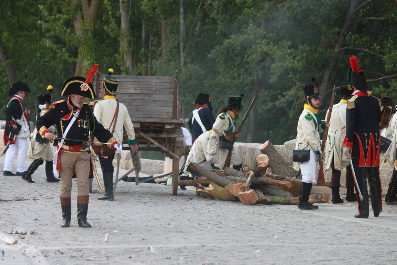 Recreación de la batalla de las tropas napoleónicas de 1808 en Torquemada (1/2)