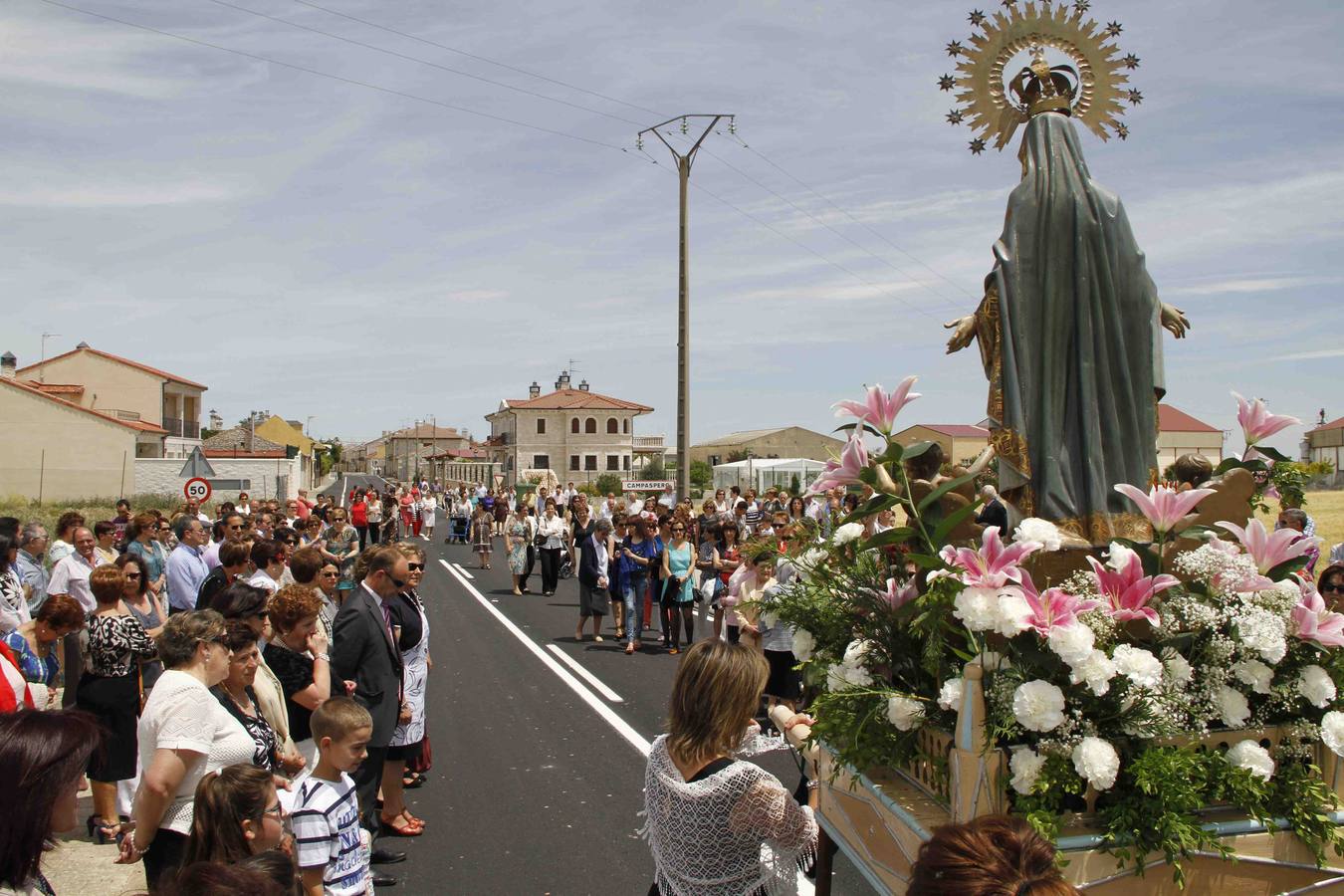 Procesión de la Virgen del Amor Hermoso en Campaspero. Valladolid