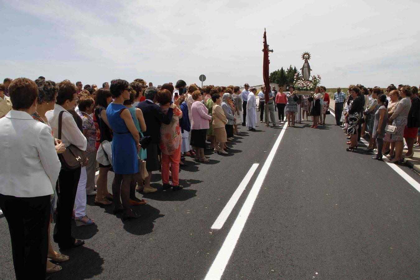 Procesión de la Virgen del Amor Hermoso en Campaspero. Valladolid