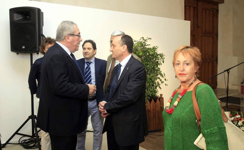 Mercedes Sánchez Báscones toma posesión como vicerrectora del campus universitario de Palencia