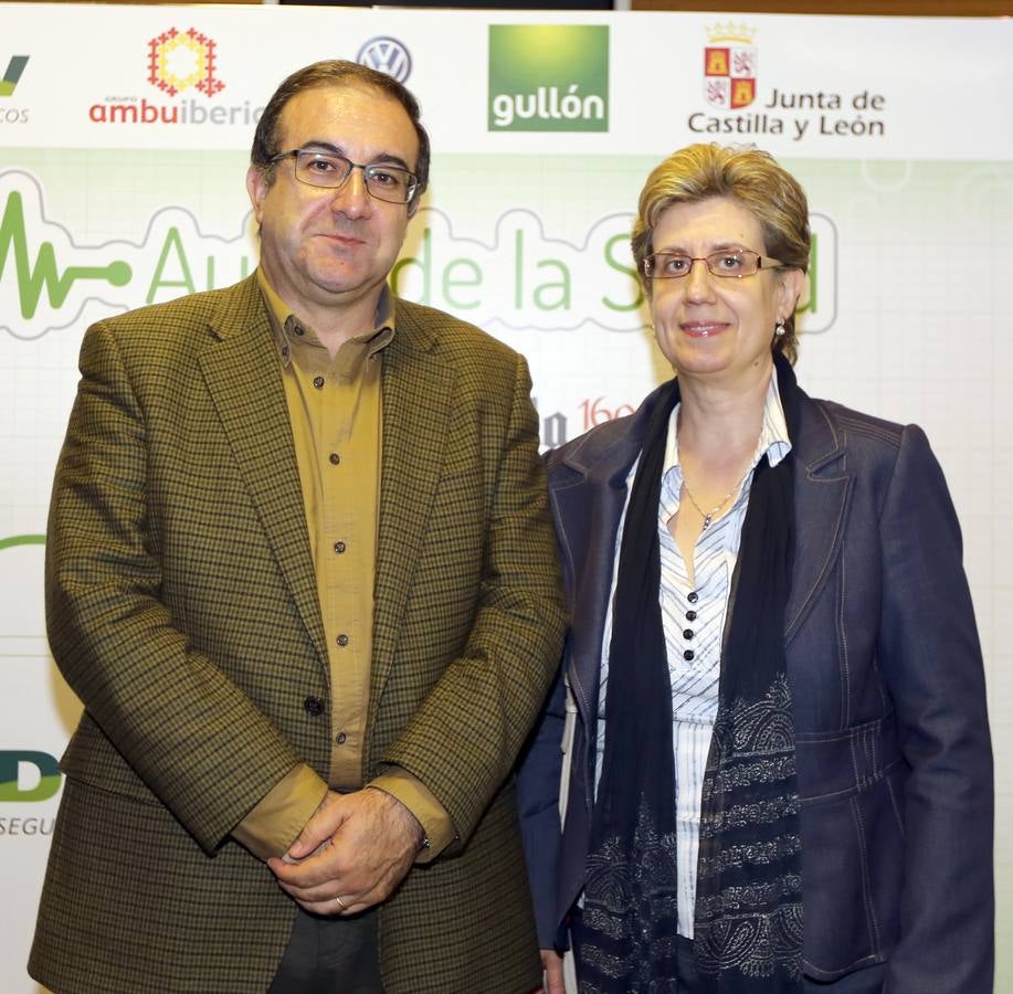 Eugenio Roa, director de Mutua Montañesa, y su esposa, María del Carmen Viña, experta en medicina preventiva del hospital de Medina.