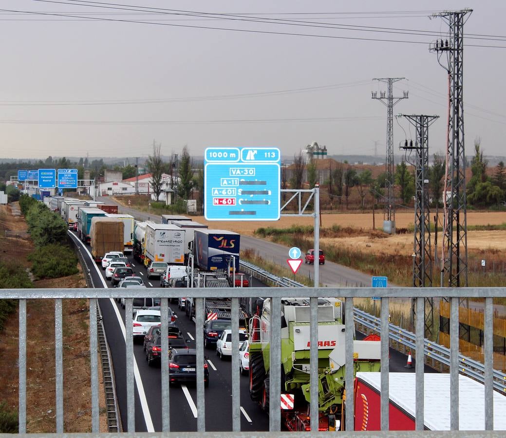 Retenciones por las lluvias en la A-62 entre Cabezón de Pisuerga y Cigales