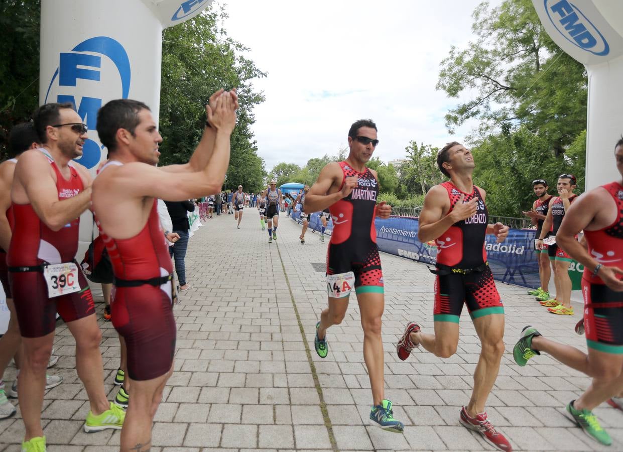 I Triatlón contrarreloj por equipos Playa de las Moreras