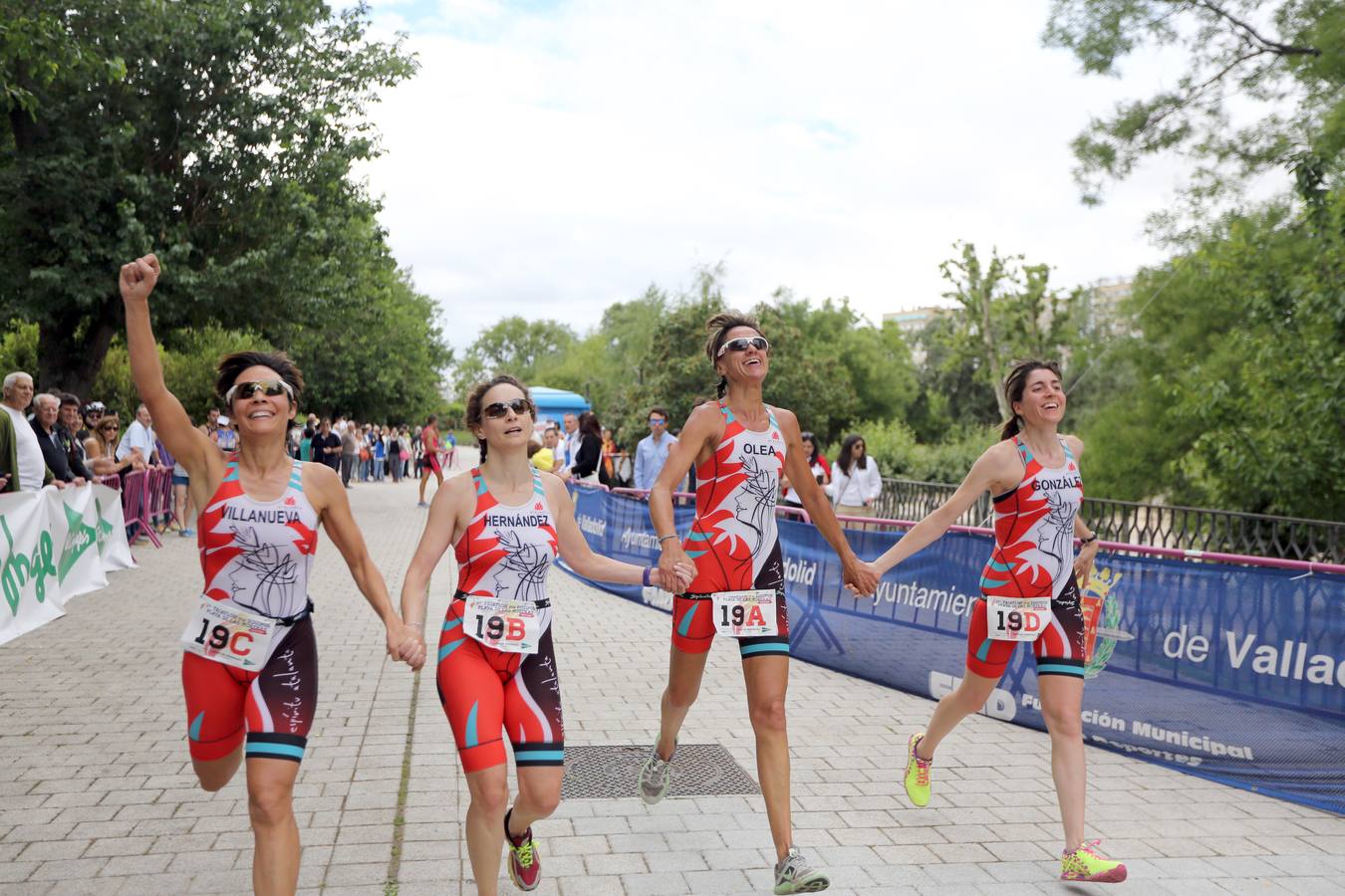 I Triatlón contrarreloj por equipos Playa de las Moreras