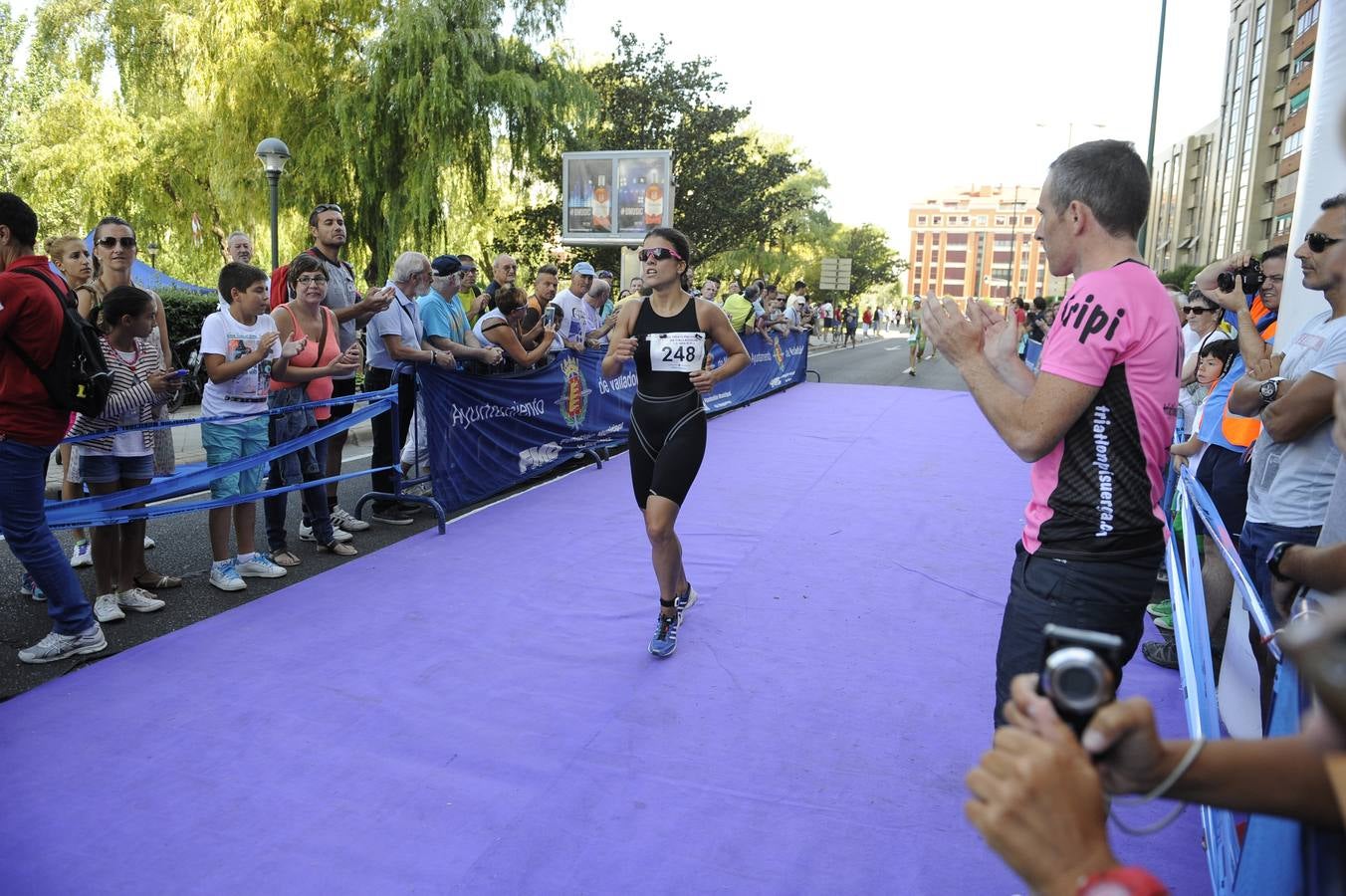 La playa de las Moreras acoge el XVII Triatlón Ciudad de Valladolid