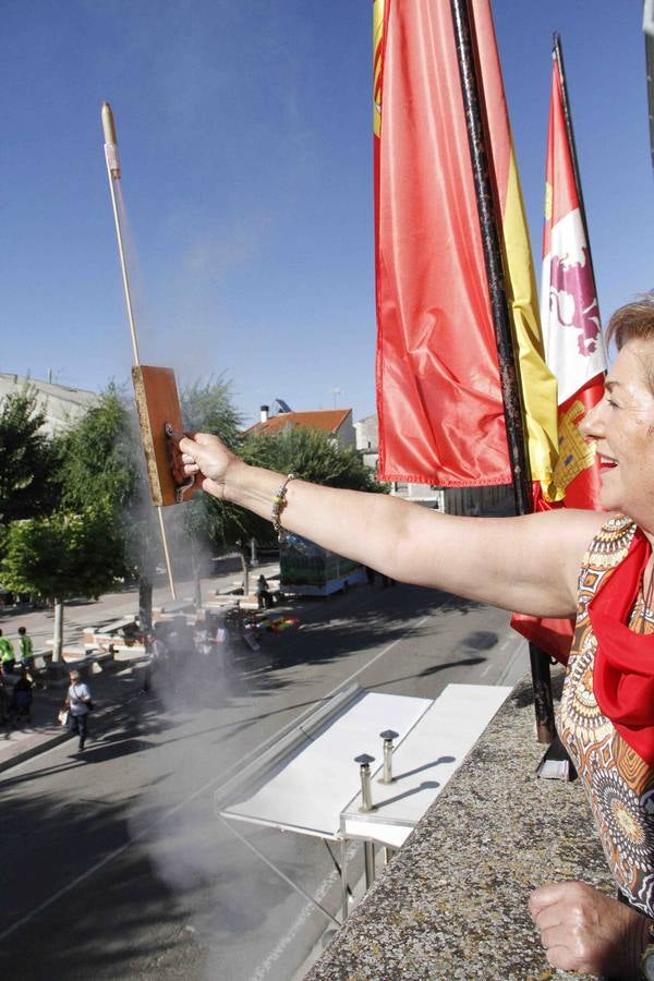 Concentración y desfile de peñas en Campaspero