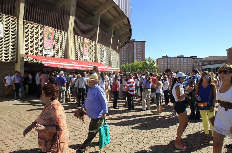 Corrida de rejones en la feria de San Antolín de Palencia