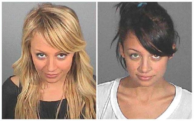 Nicole Richie. En las dos ocasiones fue detenida por conducir bajo los efectos del alcohol y por posesión de drogas.