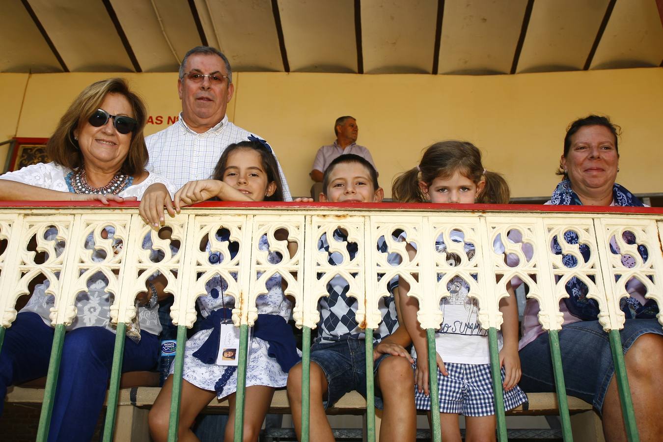 Asistentes a la corrida de toros del martes en la Feria y Fiestas de Valladolid 2014