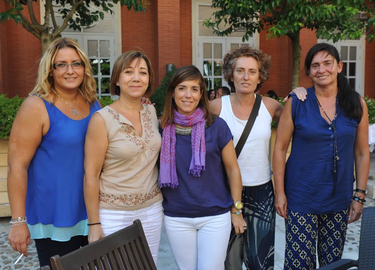 Lorena Martín, Virginia Sánchez, Susana Bermejo, Ángeles Bermejo y Cristina Rueda.