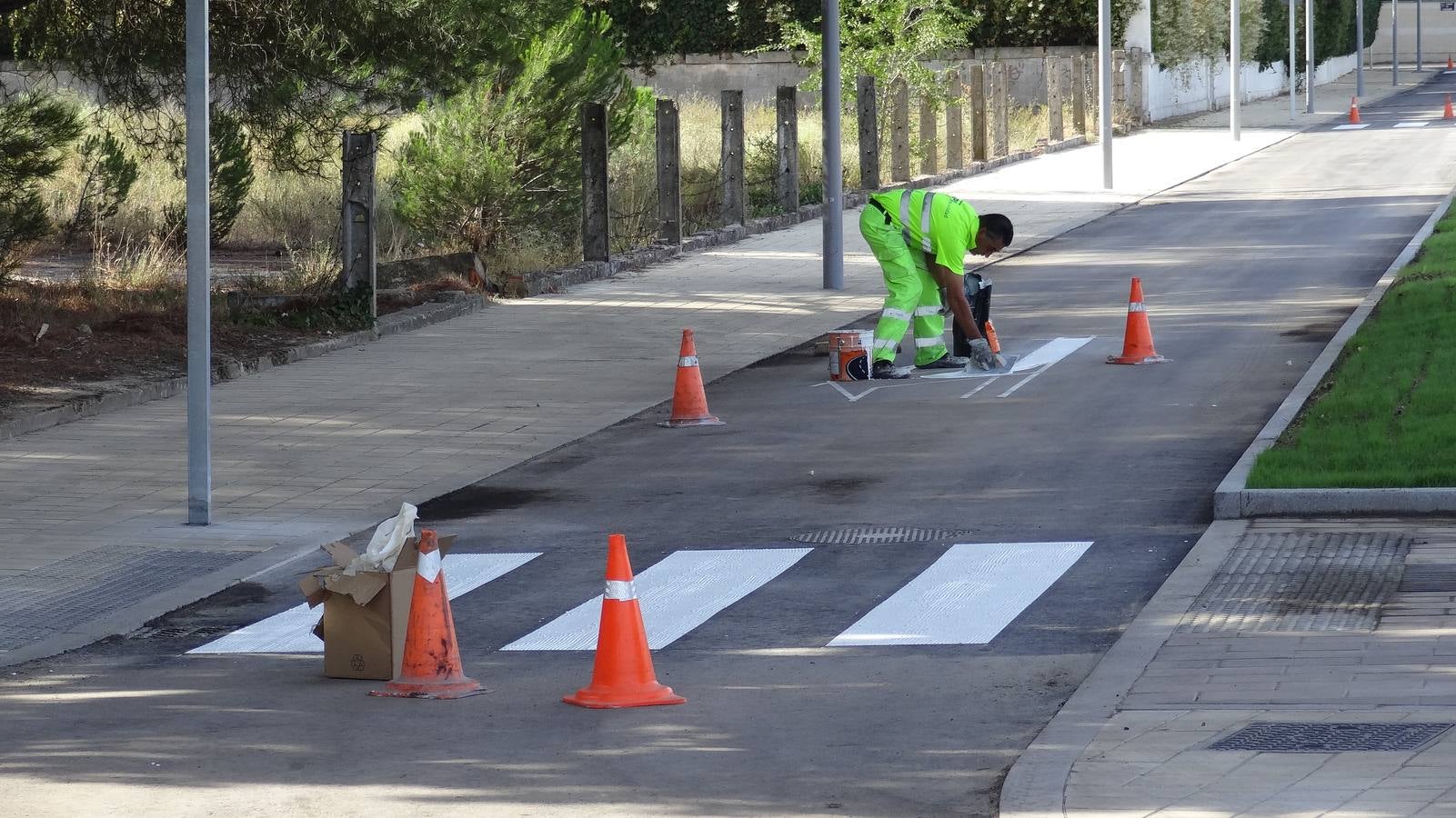 Nuevo paseo en el Pinar de Antequera contruido en los terrenos liberados del tren