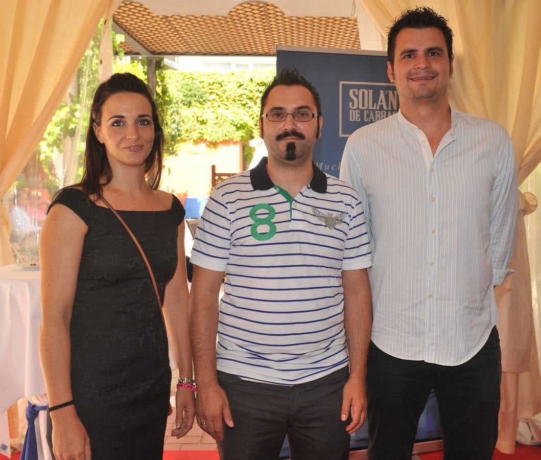 Blanca Conde (bar El Moral de Cigales), Jesús Pilar, de la oficina de turismo y Óscar Becares, de El Norte