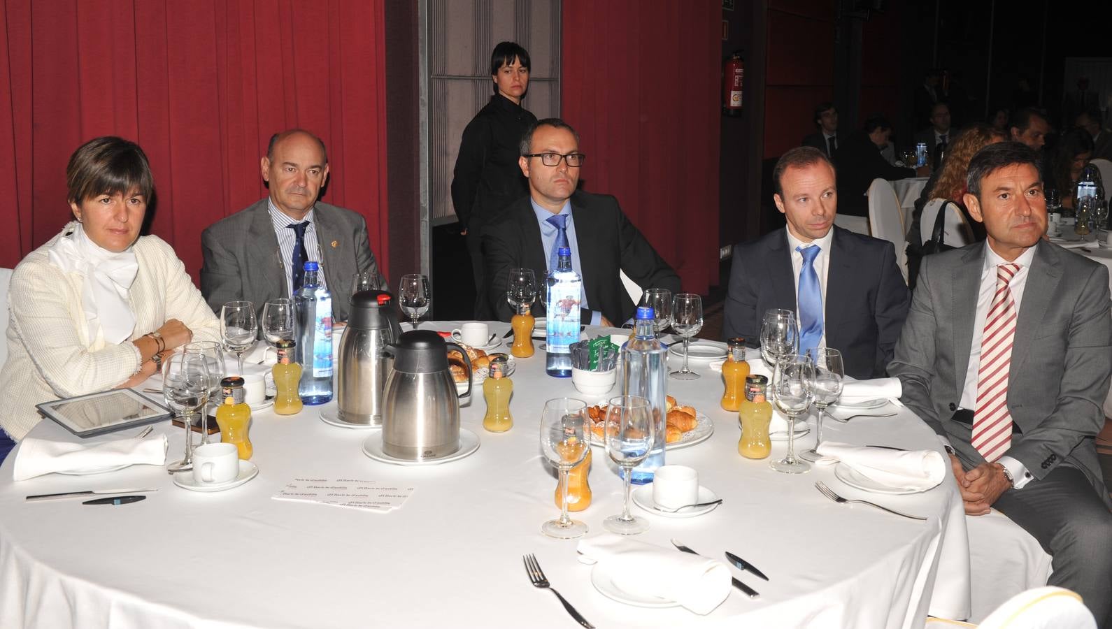 Jornada sobre la internacionalización de las empresas y las perspectivas de crecimiento económico organizada por El Norte de Castilla y el BBVA