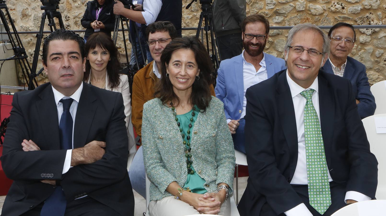 Inauguración del Patio El Norte de Castilla del Centro e-LEA Miguel Delibes de la Villa del Libro de Urueña (1/2)