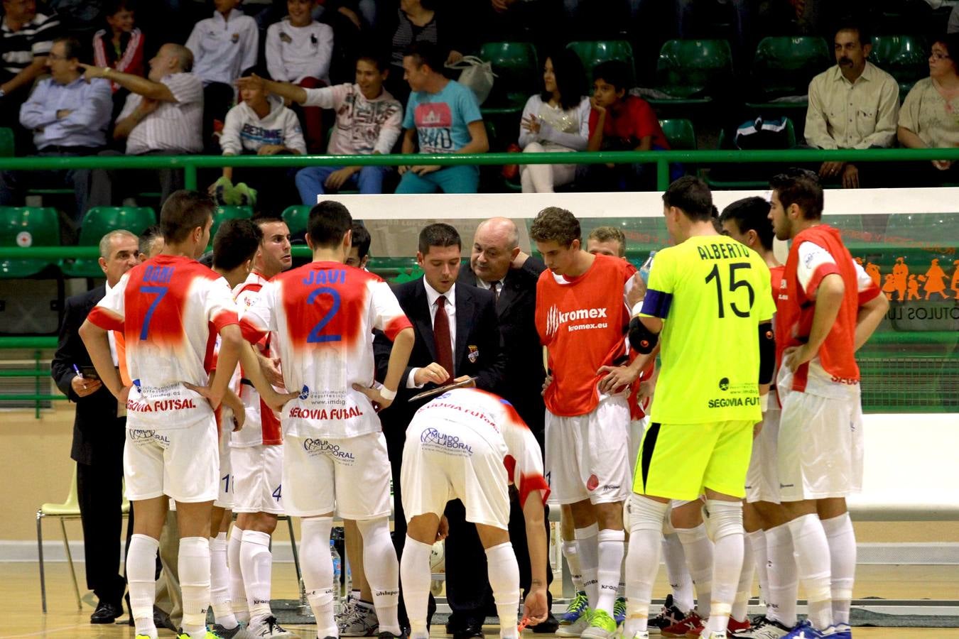 Partido de fútbol sala Segovia Futsal - Barcelona B