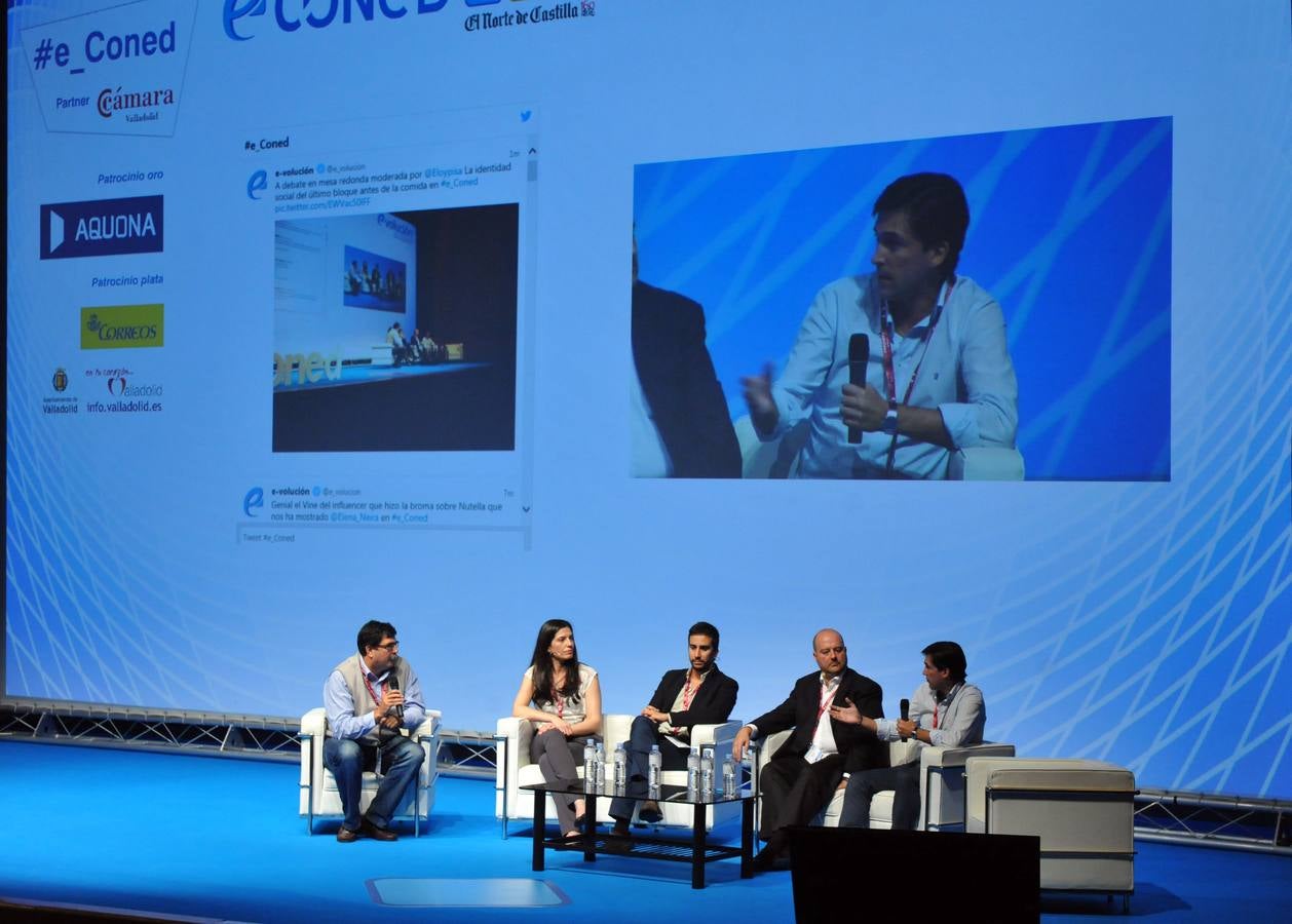 Mesa redonda: La identidad social, en el congreso e-Coned que se celebra en Valladolid