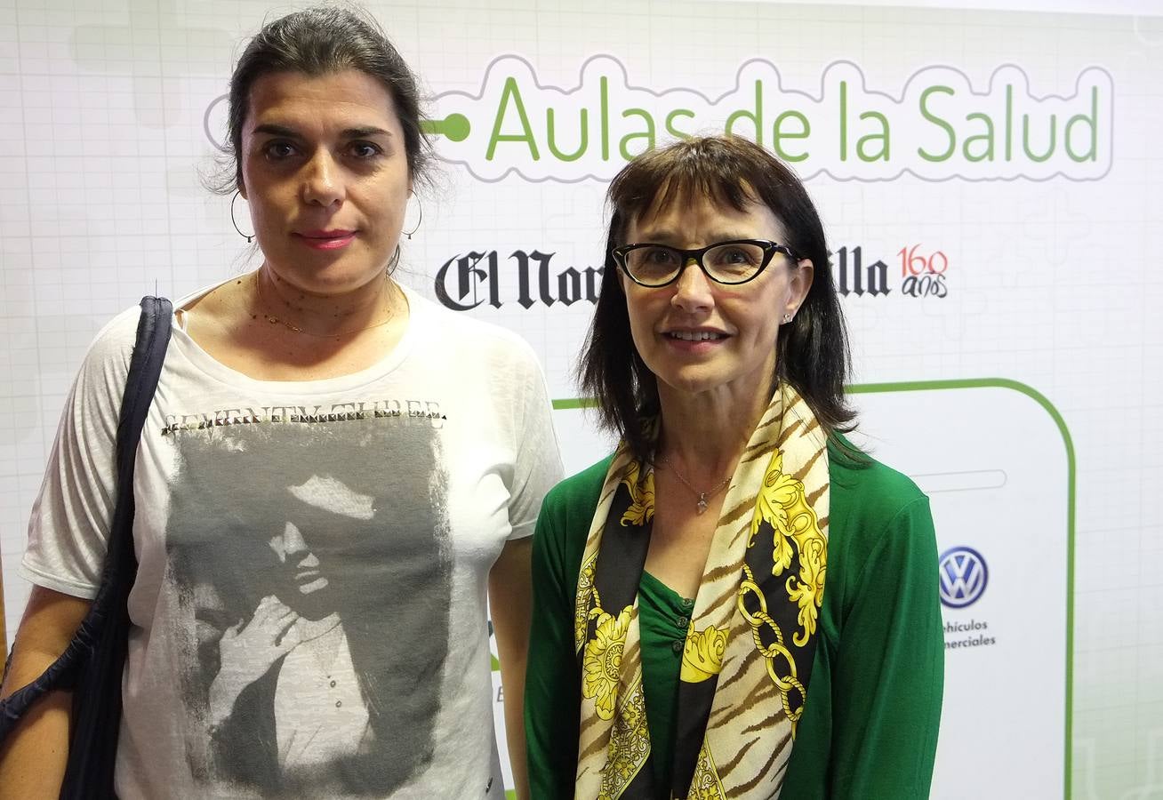 Carmen Hernández y María Dolores Campos.