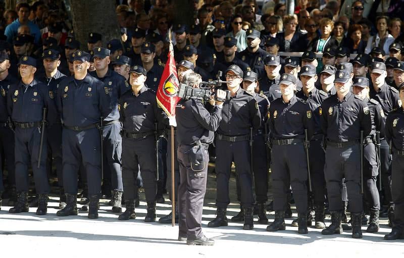 Celebración del Día de la Policía en Palencia (1/2)